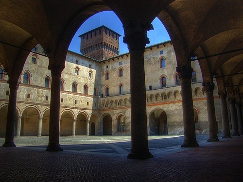 Cortile delle armi